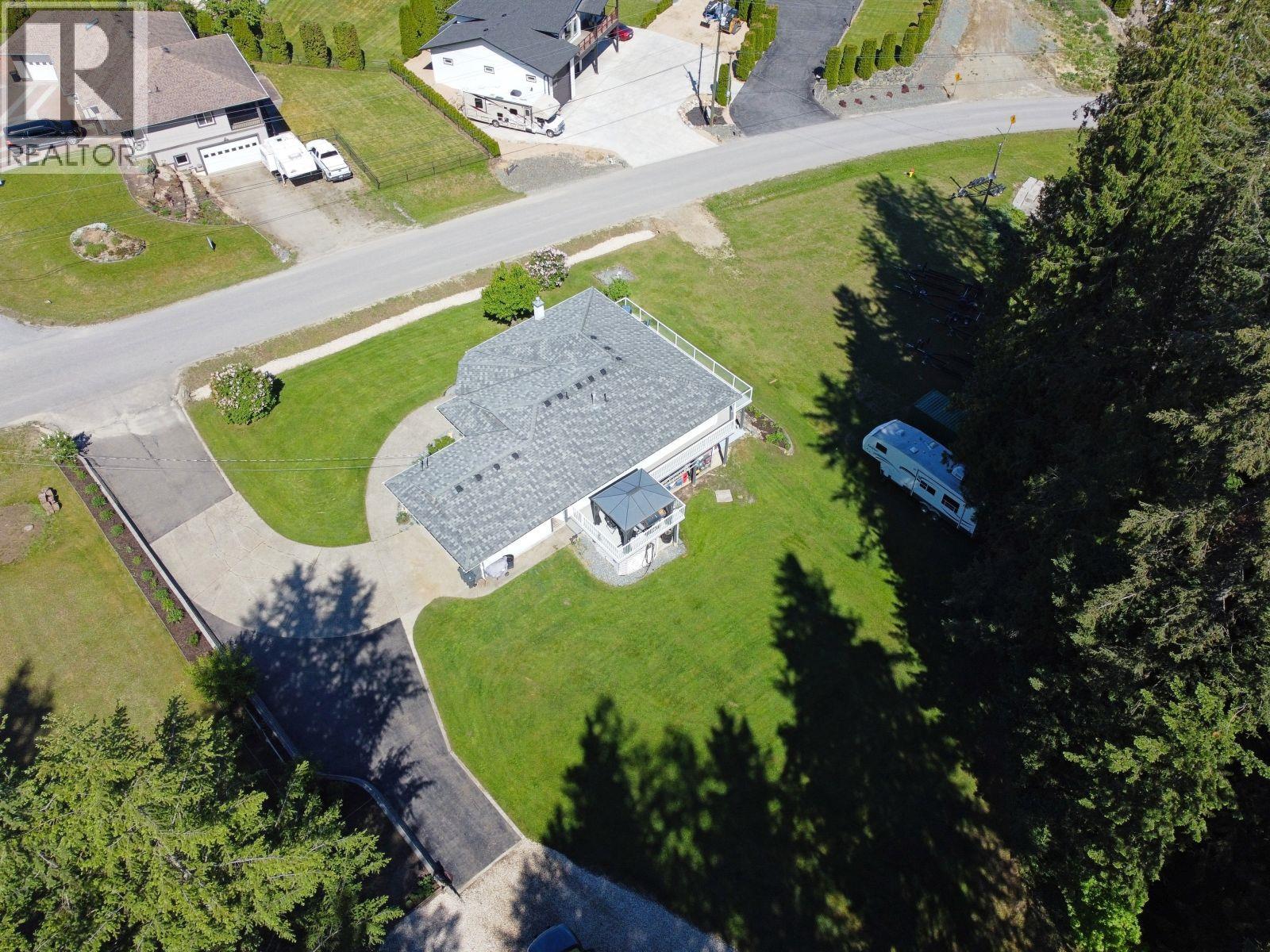 2860 Marine Drive - 67
