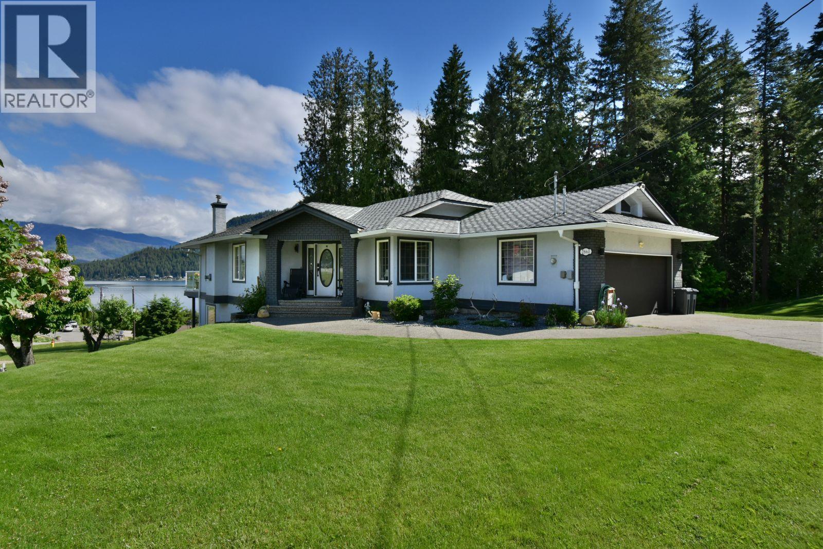 2860 Marine Drive, Blind Bay
