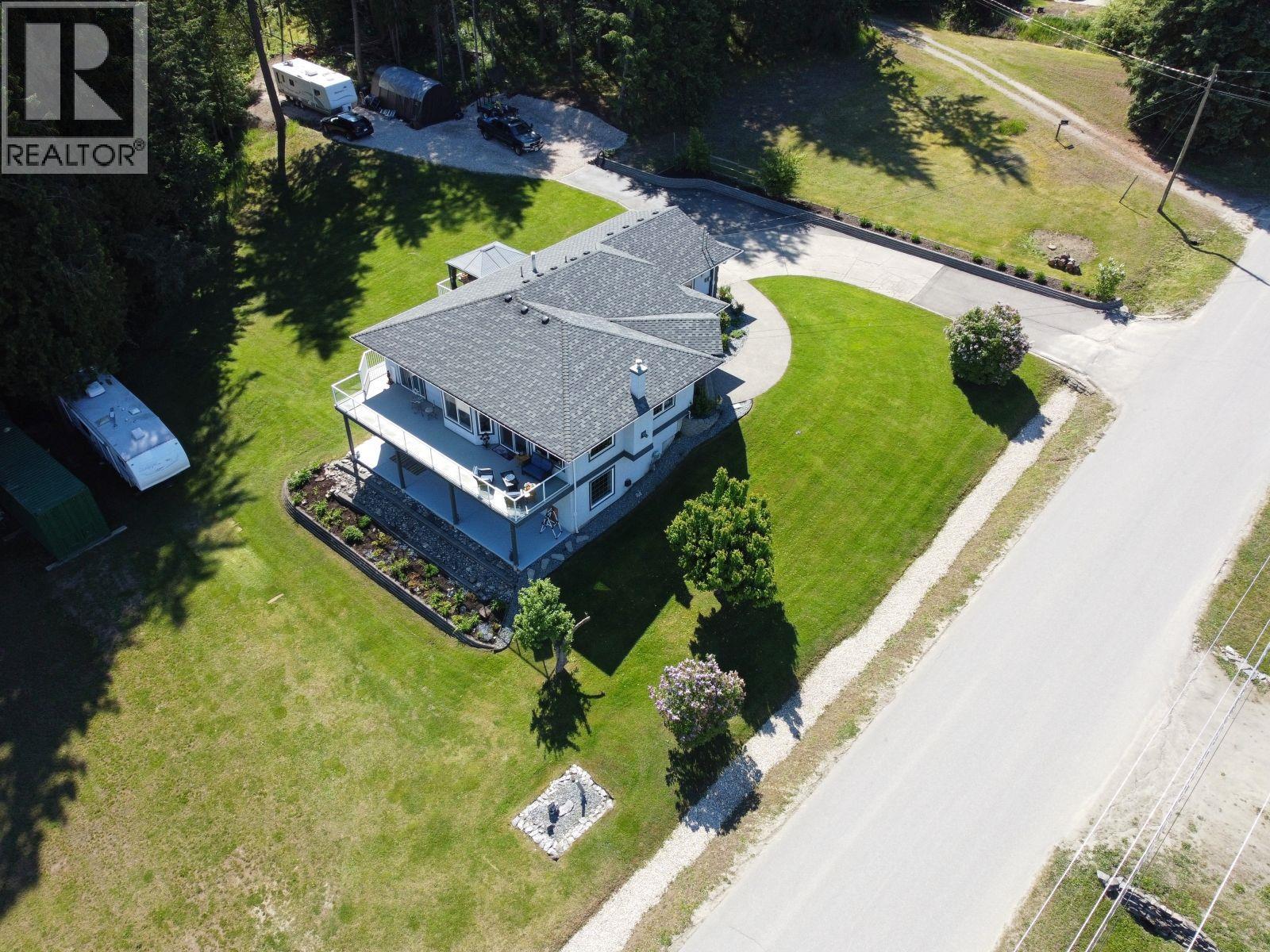 2860 Marine Drive, Blind Bay