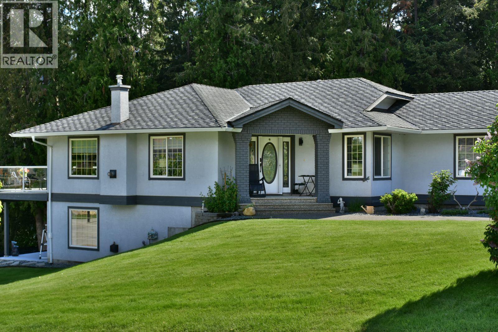 2860 Marine Drive, Blind Bay