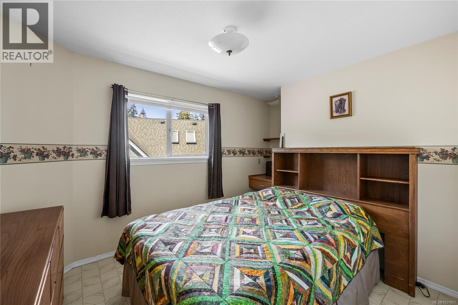 2142 Aaron Way - 30