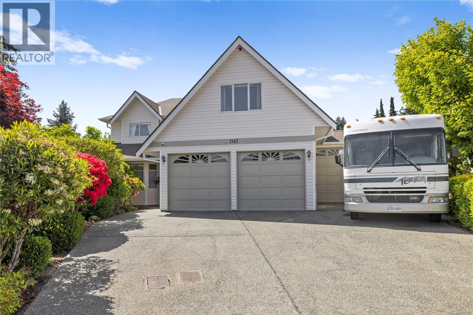 2142 Aaron Way - 1