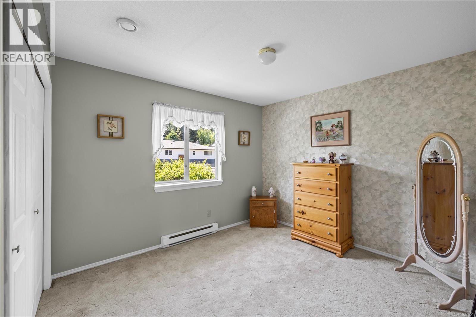 2142 Aaron Way - 31