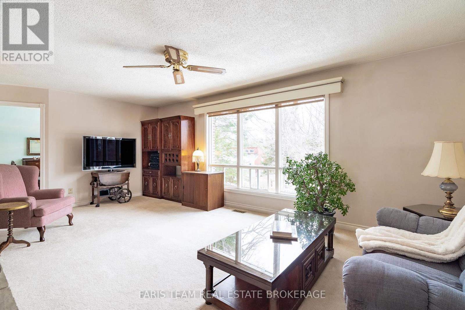 21 POOLES ROAD - 11