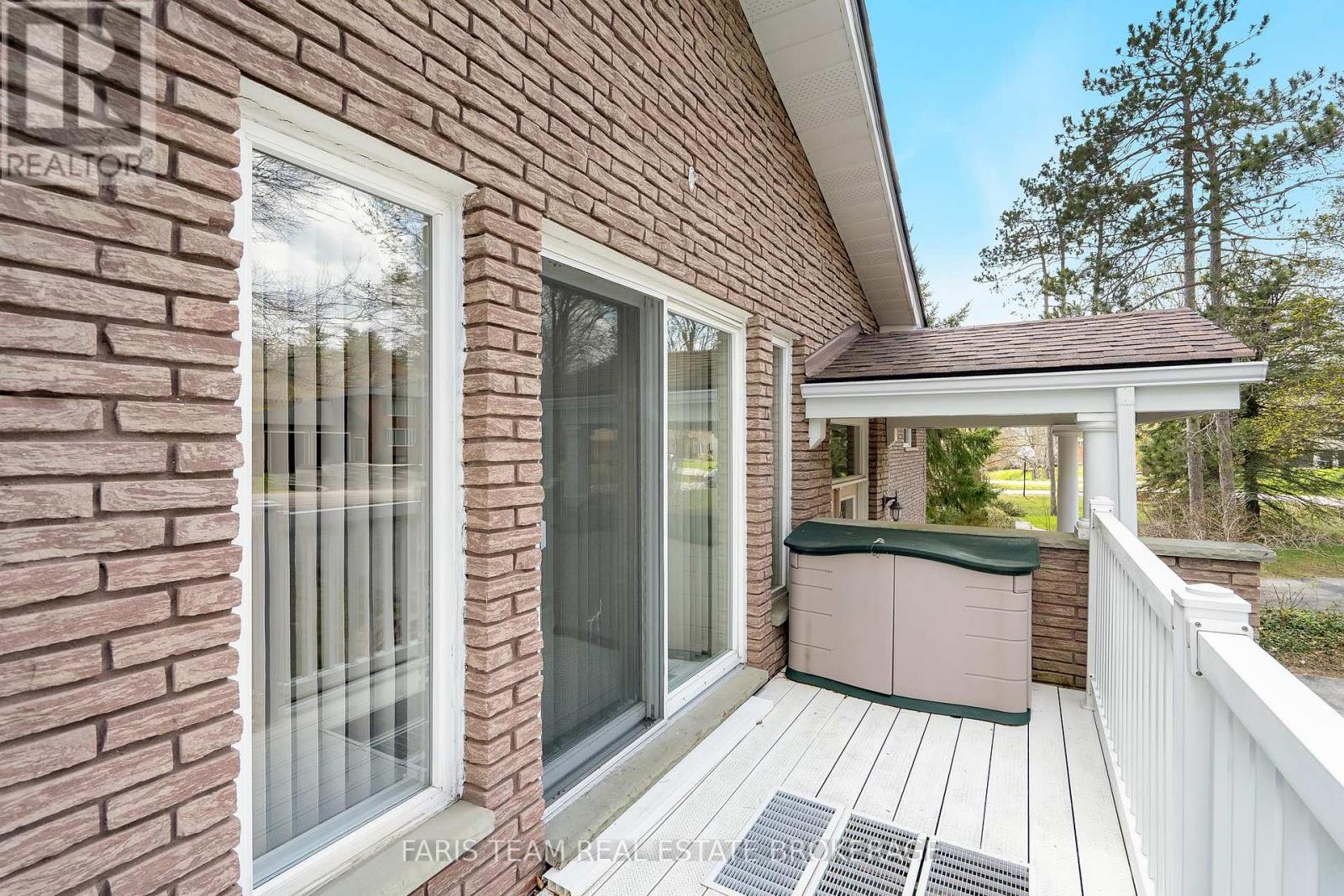 21 POOLES ROAD - 39