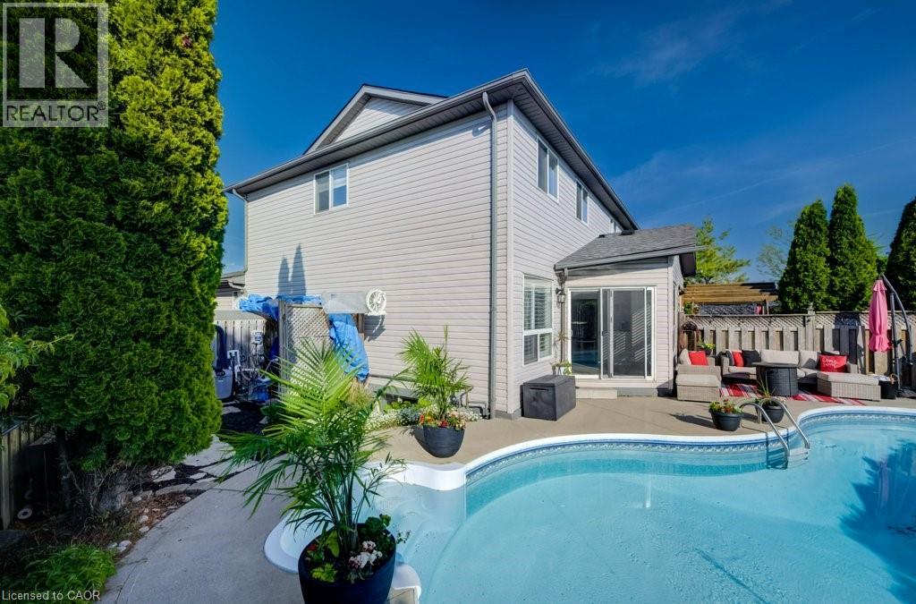 35 HAWKINS Drive - 46