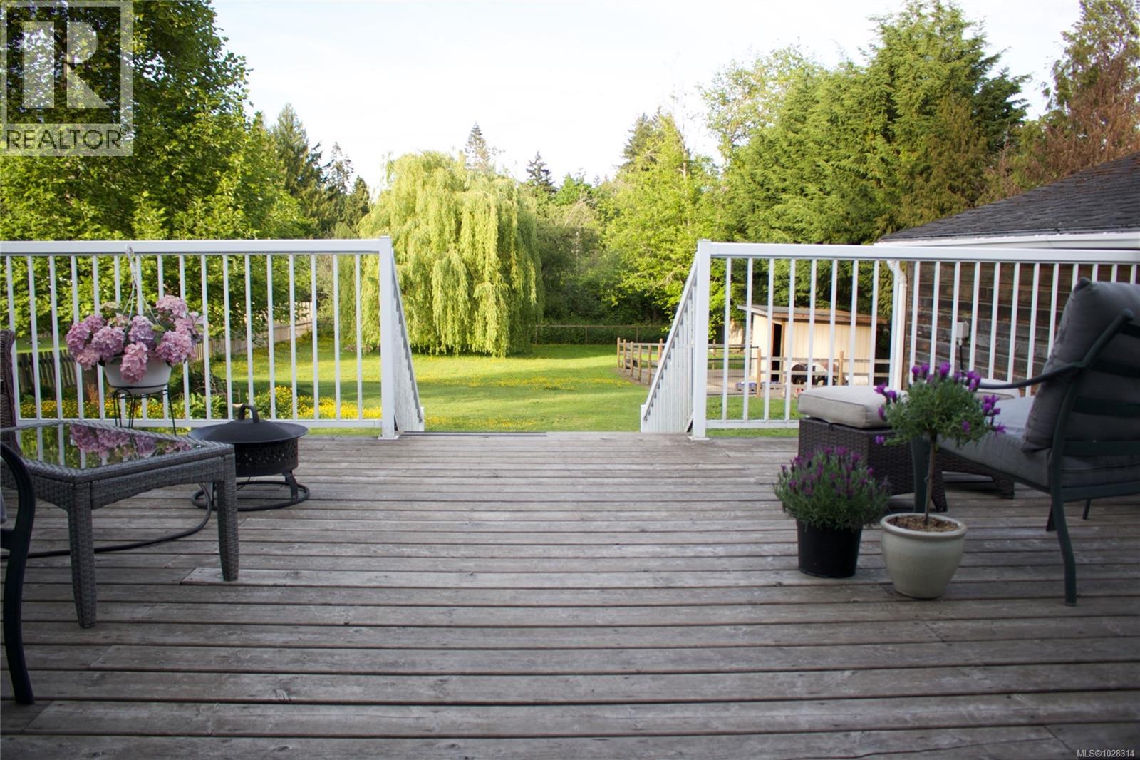 9265 Chemainus Rd - 29