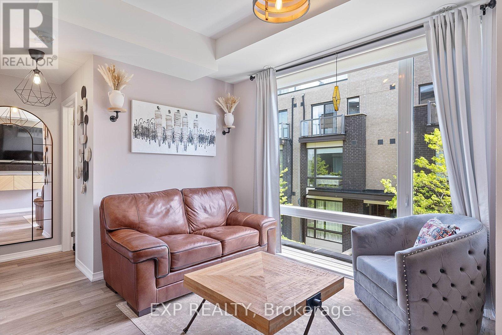 #89 30 FIELDWAY ROAD - 11
