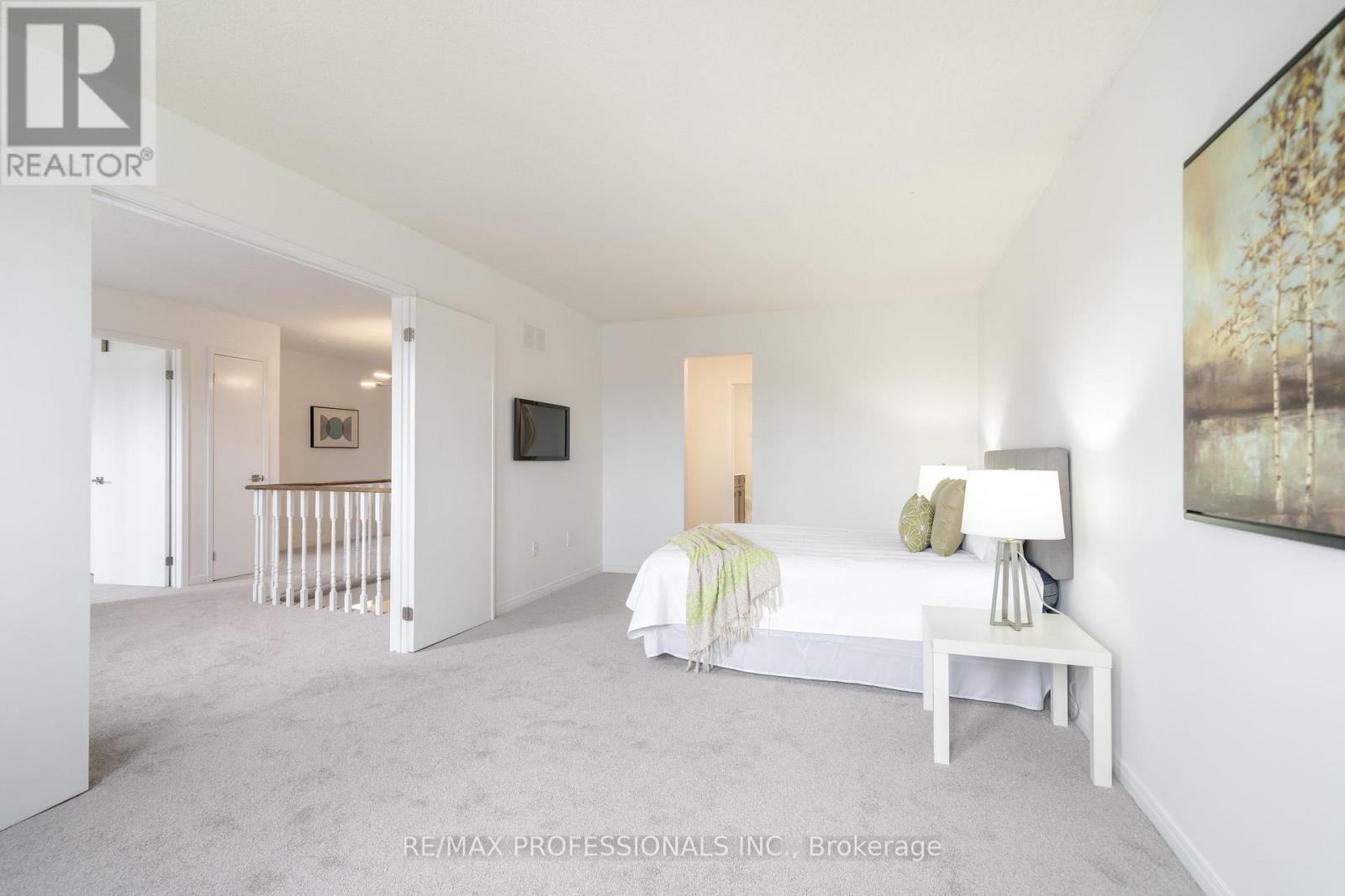 5154 SUNRAY DRIVE - 23