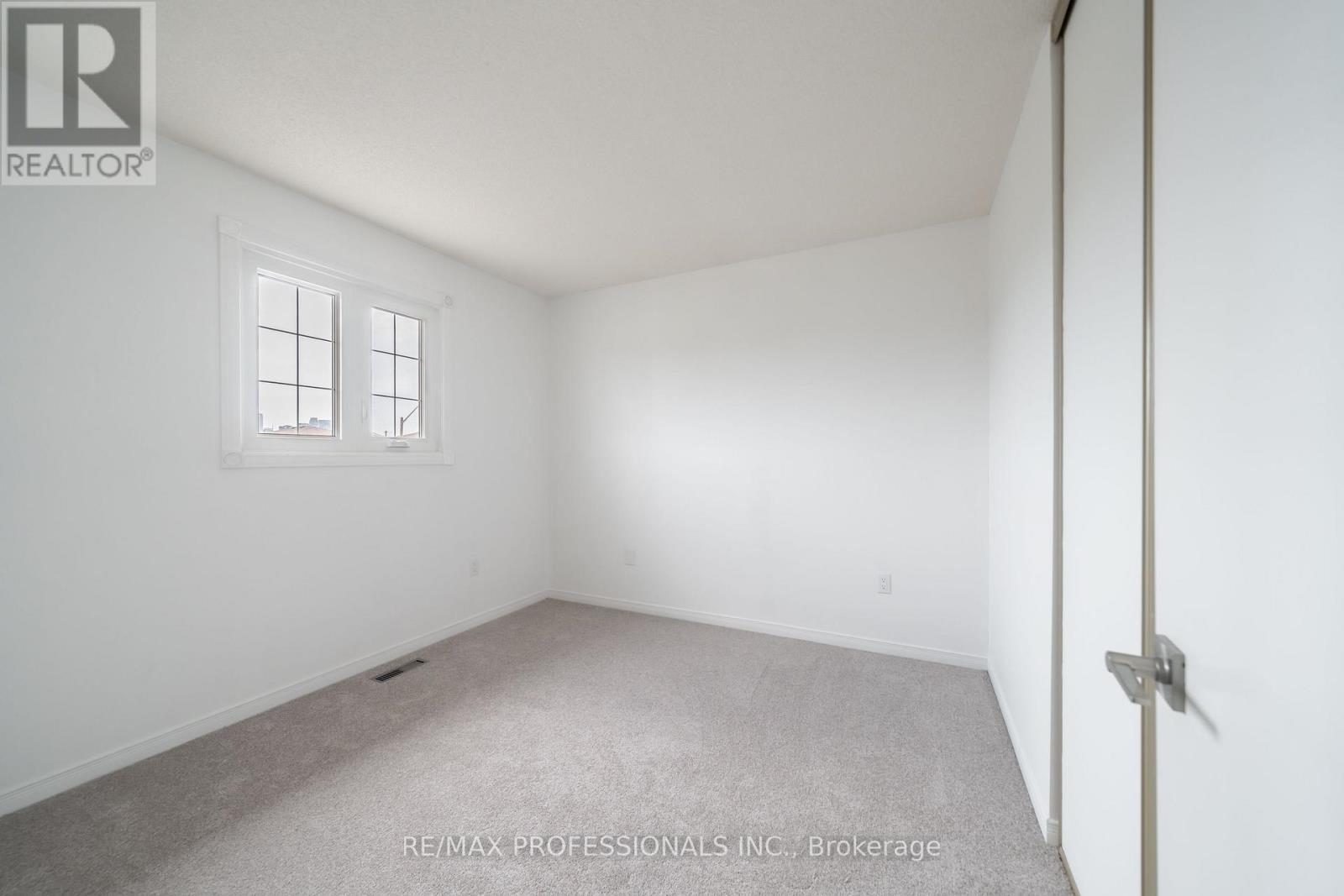 5154 SUNRAY DRIVE - 34