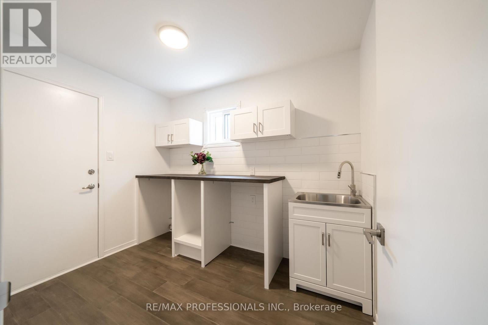 5154 SUNRAY DRIVE - 38