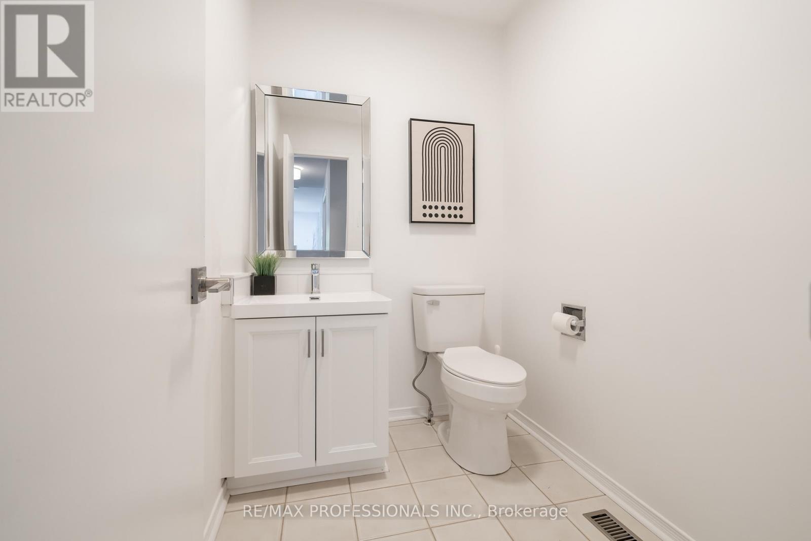 5154 SUNRAY DRIVE - 39