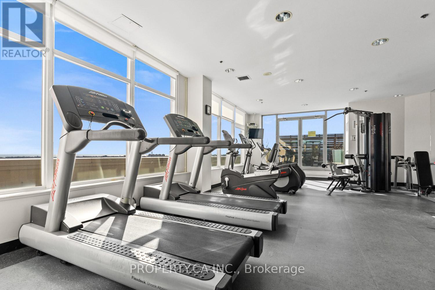 #421 200 MANITOBA STREET - 30