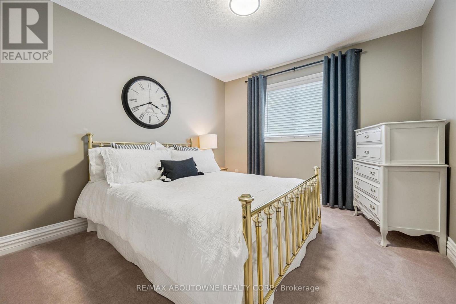 154 HOWELL ROAD - 25