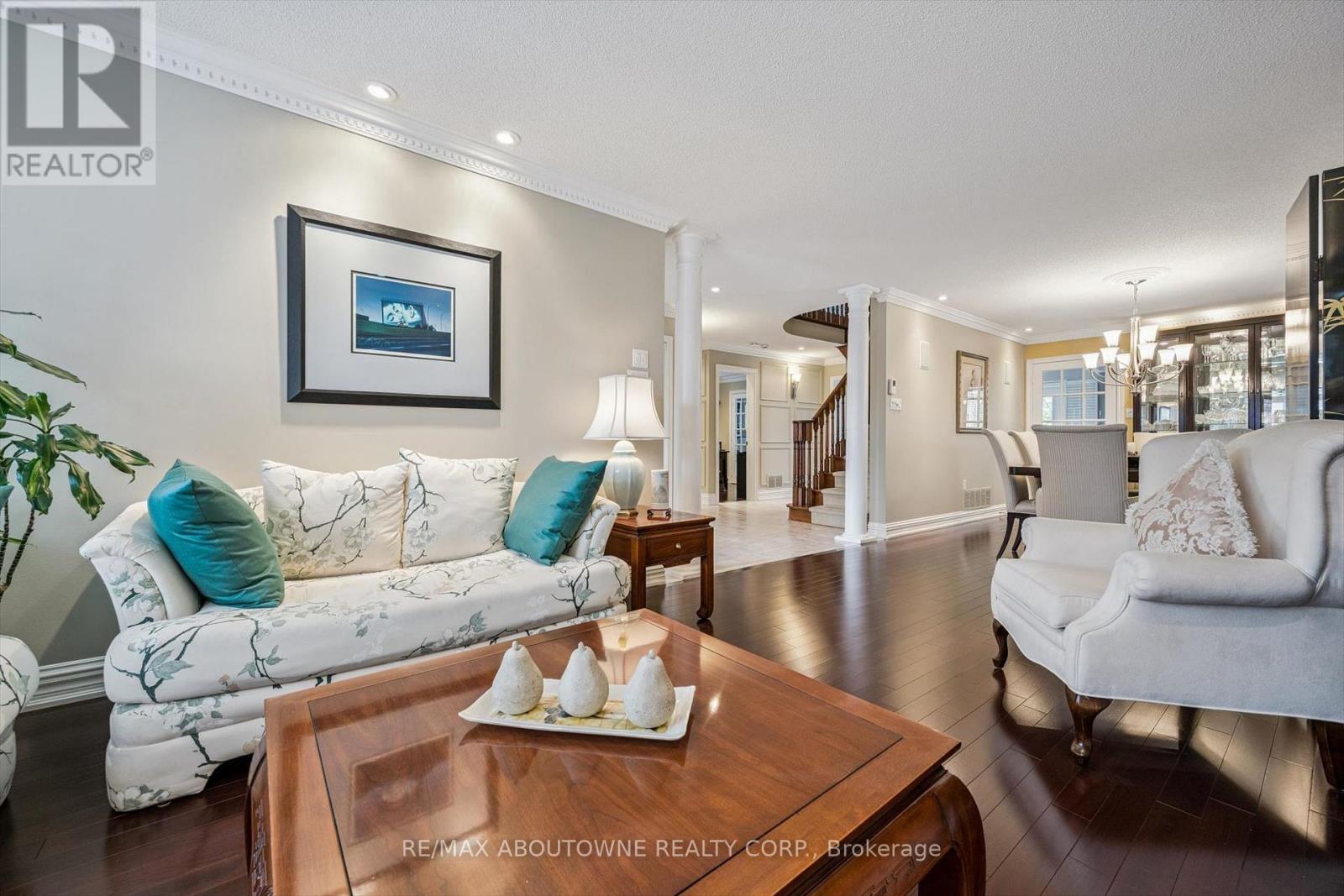 154 HOWELL ROAD - 6