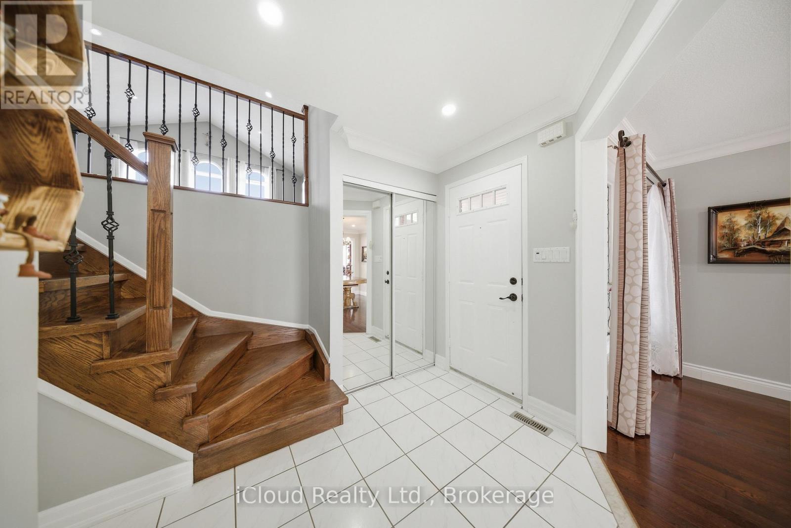 7389 SANDHURST DRIVE - 5