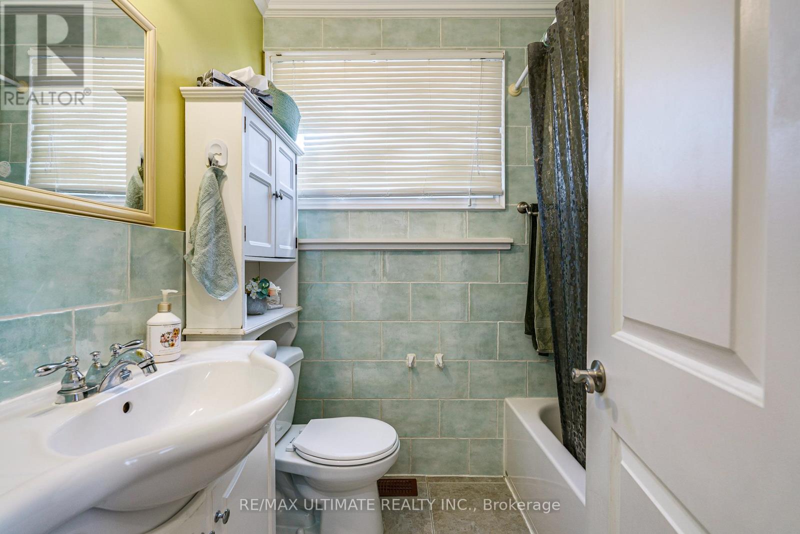 2 GEORGE ANDERSON COURT - 14