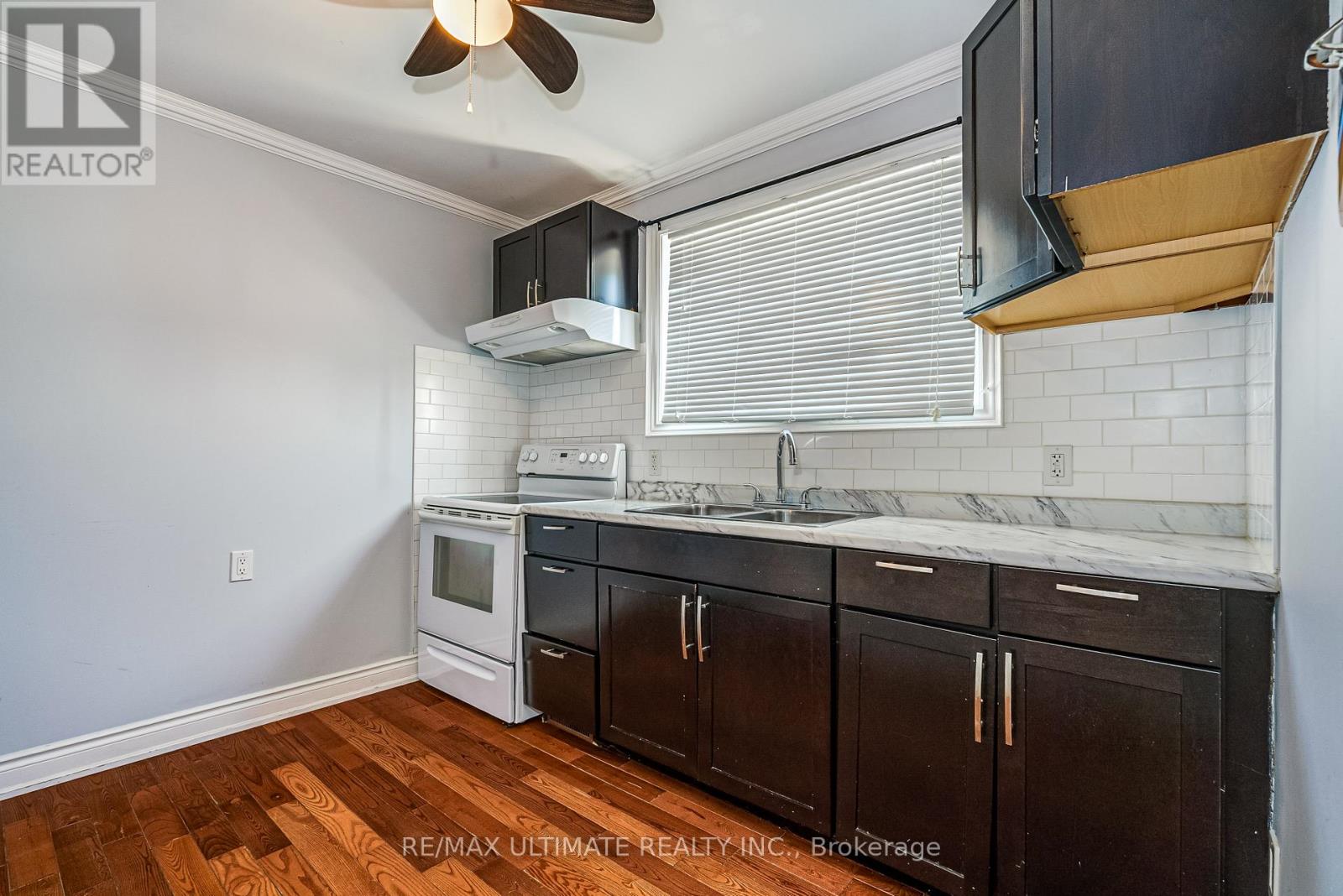2 GEORGE ANDERSON COURT - 24