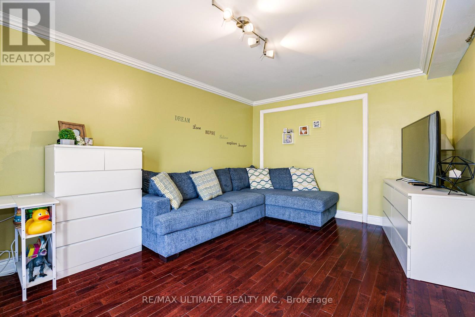 2 GEORGE ANDERSON COURT - Image 3