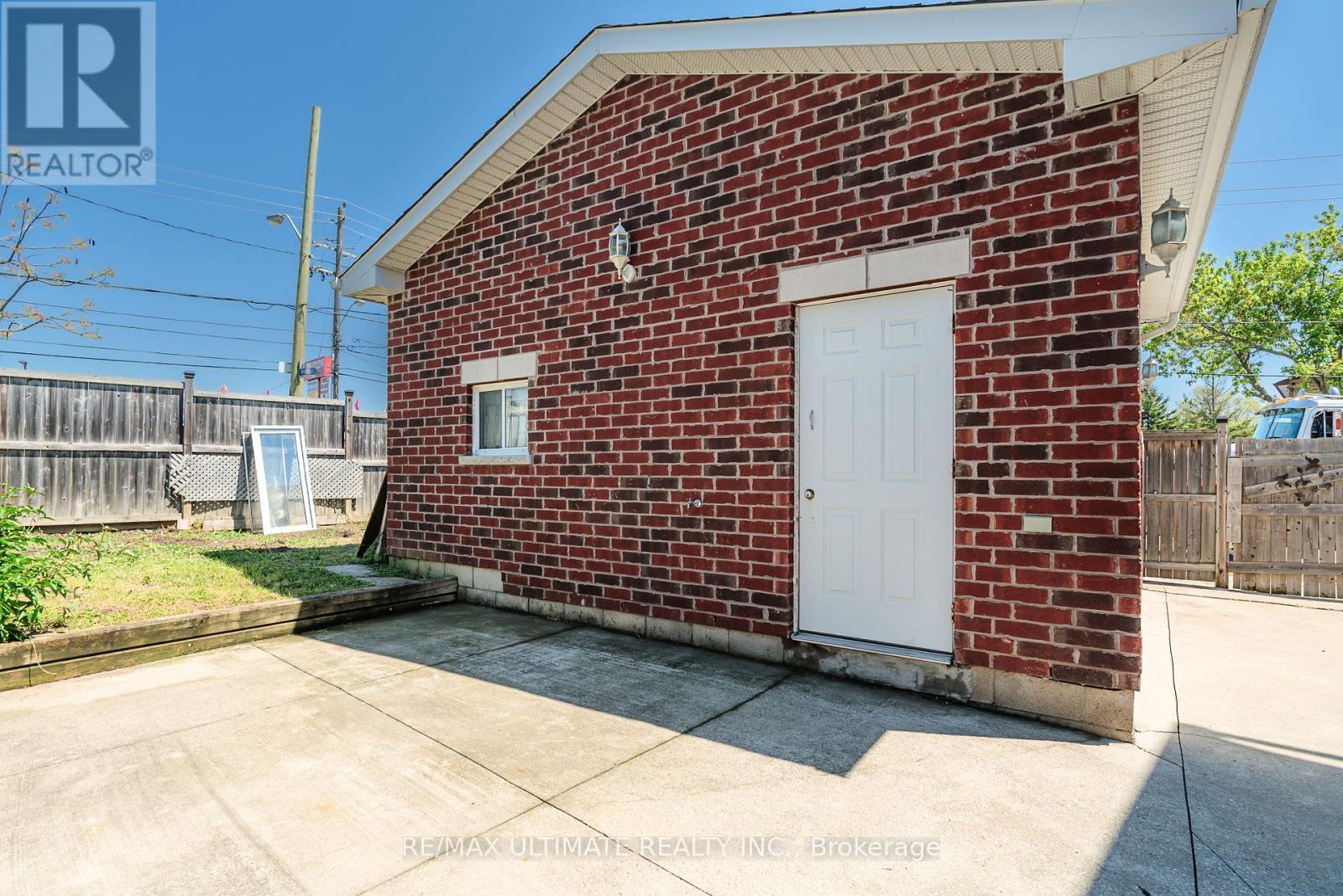 2 GEORGE ANDERSON COURT - 42