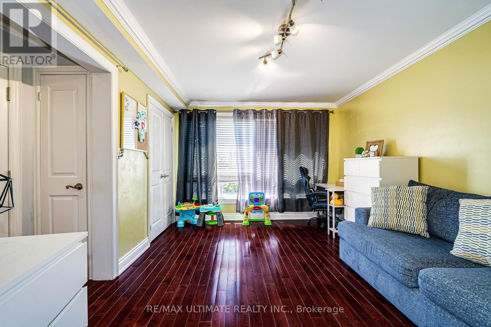 2 GEORGE ANDERSON COURT - 5