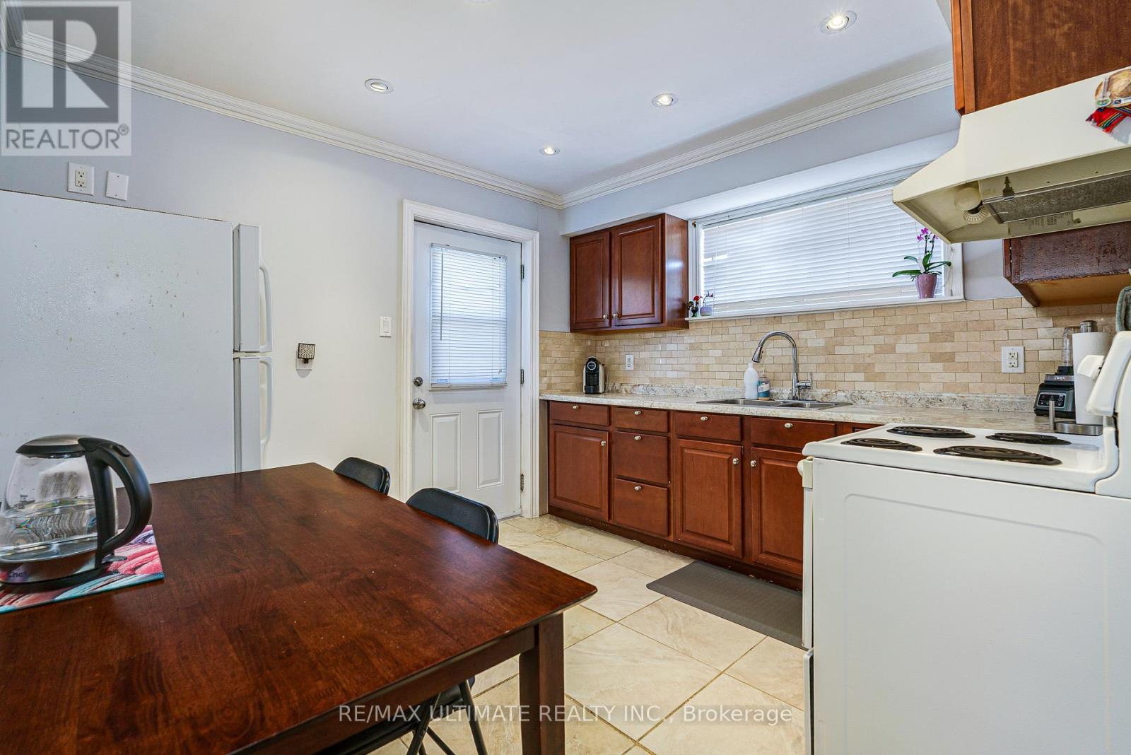 2 GEORGE ANDERSON COURT - 7