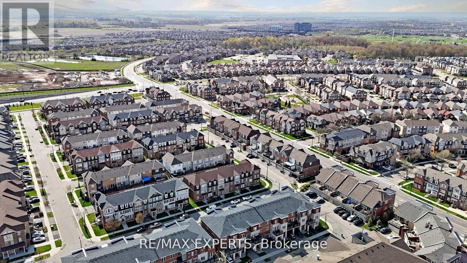 128 BAYCLIFFE CRESCENT - 24
