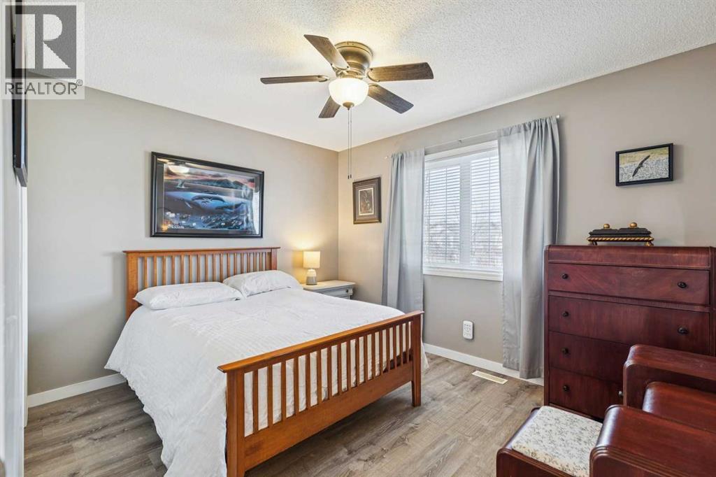 420 Rocky Ridge Bay NW - 33
