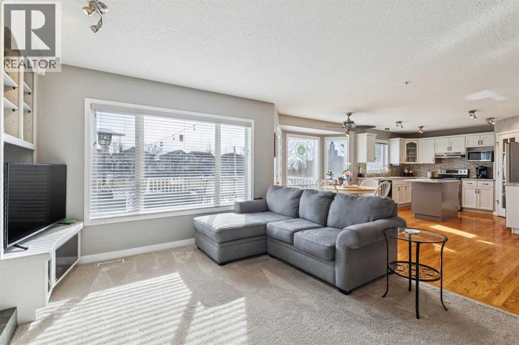 420 Rocky Ridge Bay NW - 23