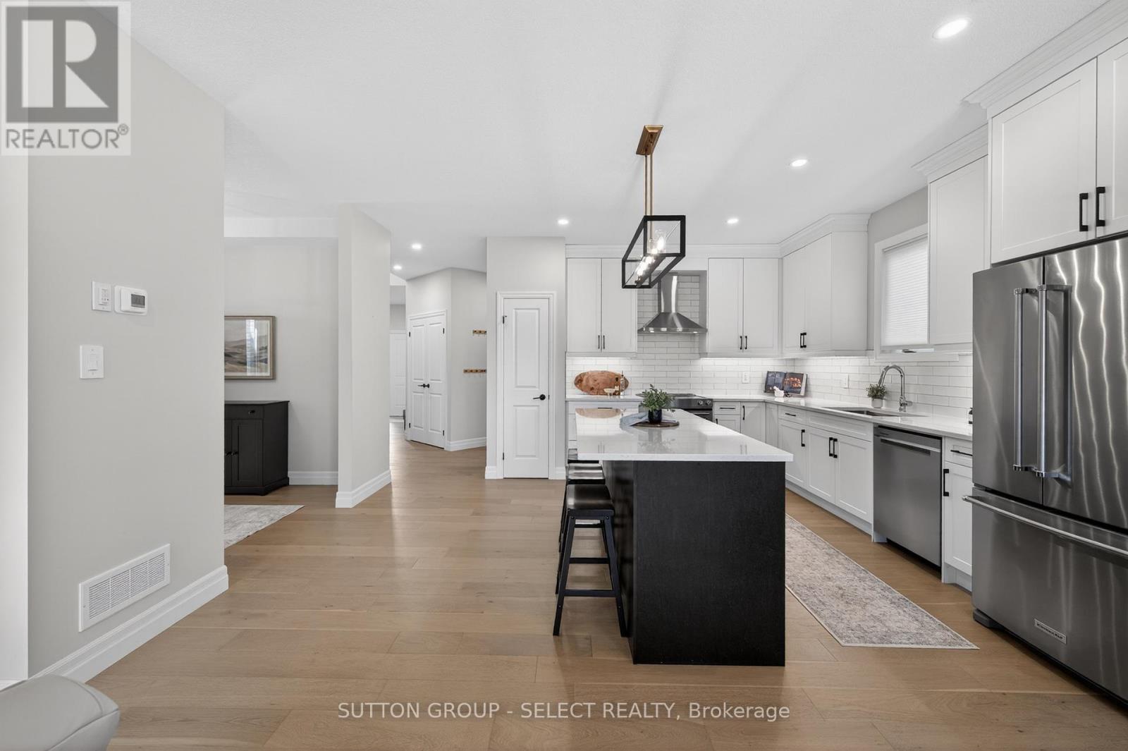 3924 CAMPBELL STREET N - 13