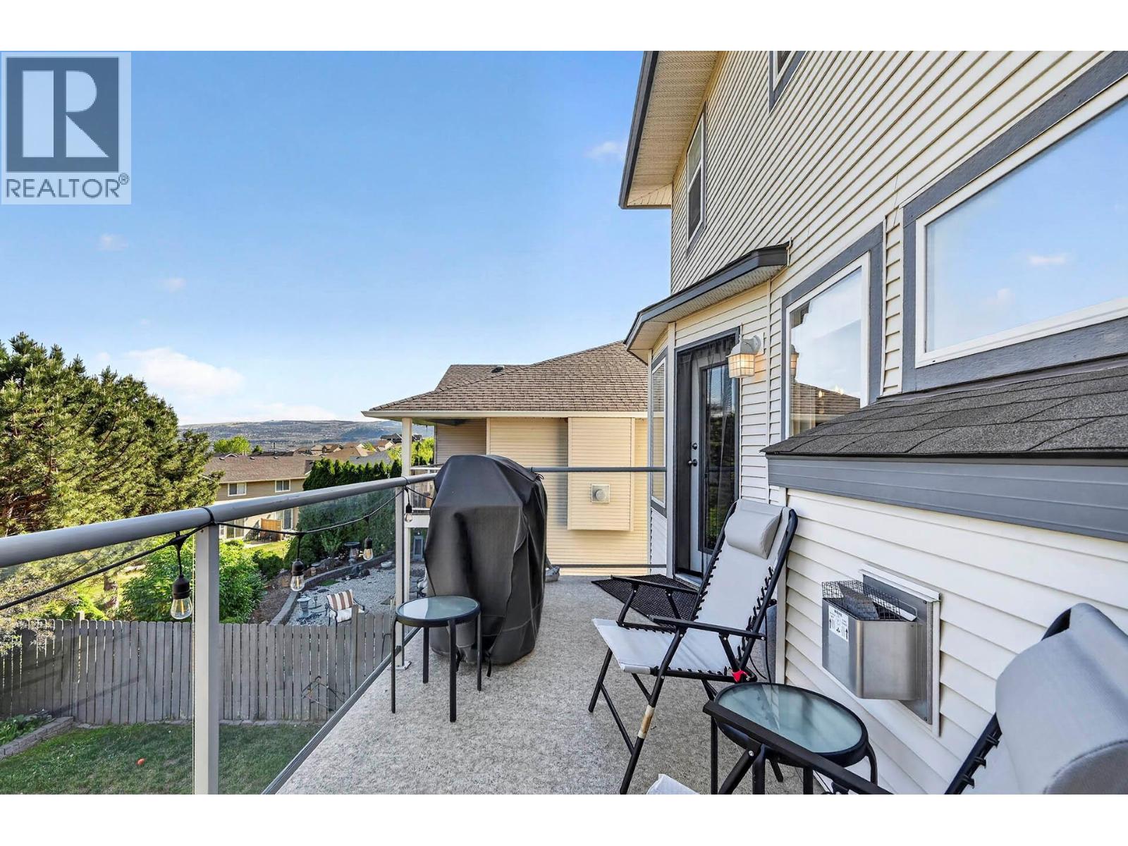 1996 Raven Crescent - 44