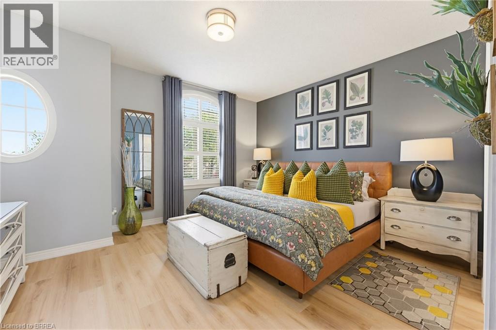#9 68 FAIRVIEW Drive - 19
