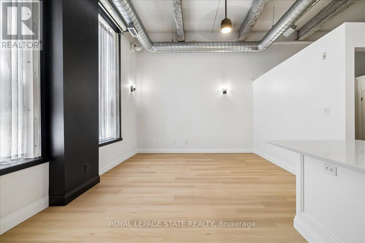 #105 11 REBECCA STREET - 16
