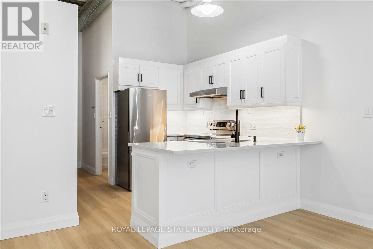 #105 11 REBECCA STREET - 22