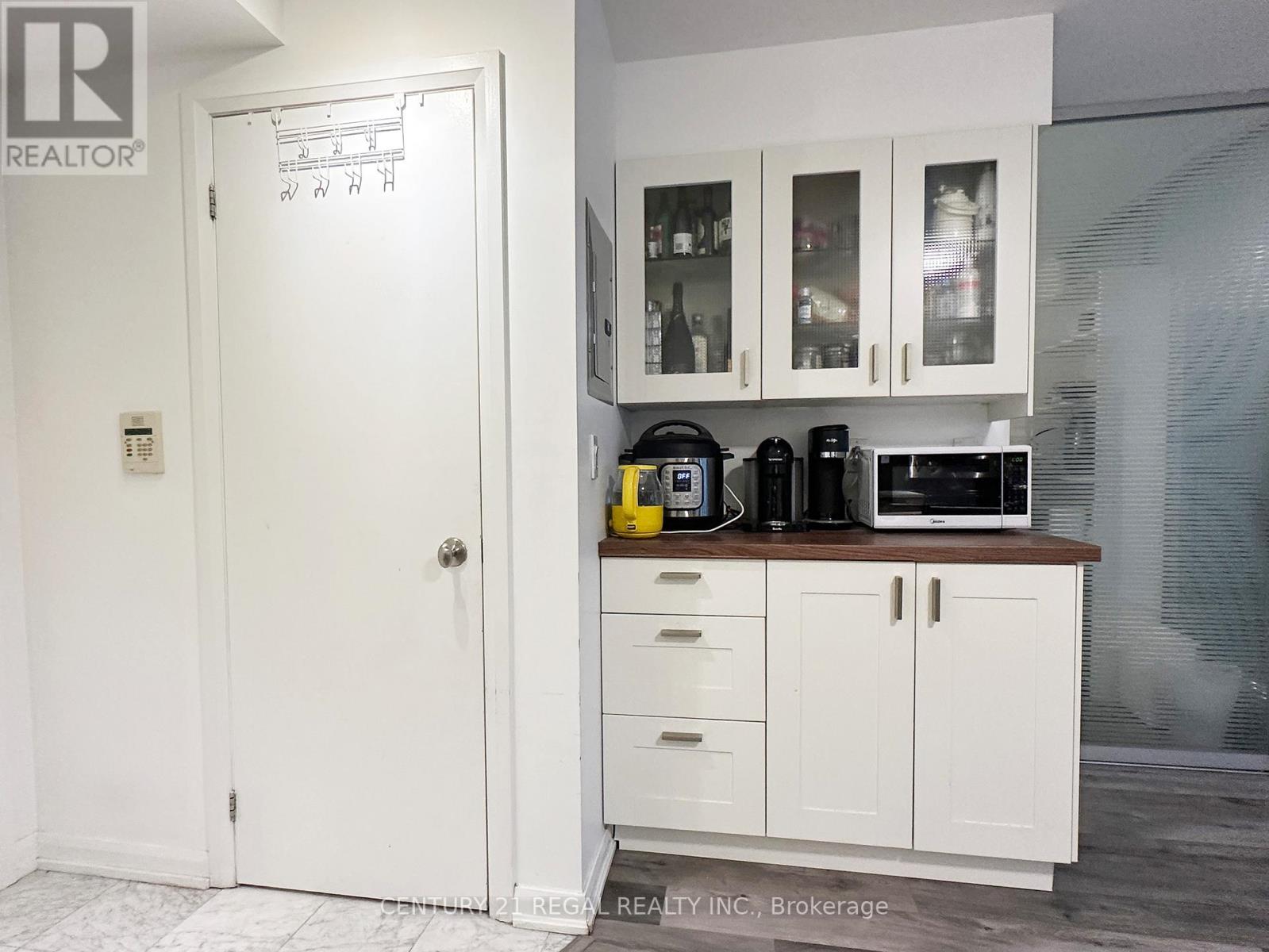 #533 111 ELIZABETH STREET - 13