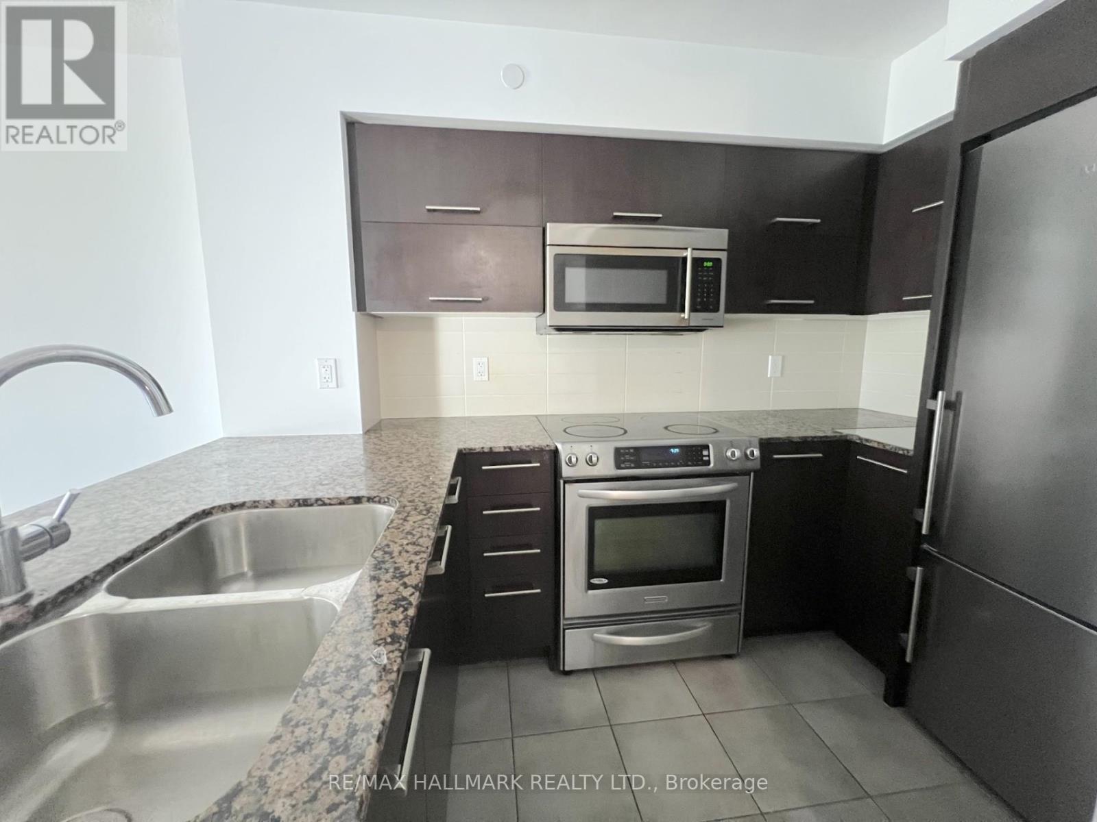 #607 5162 YONGE STREET - 6