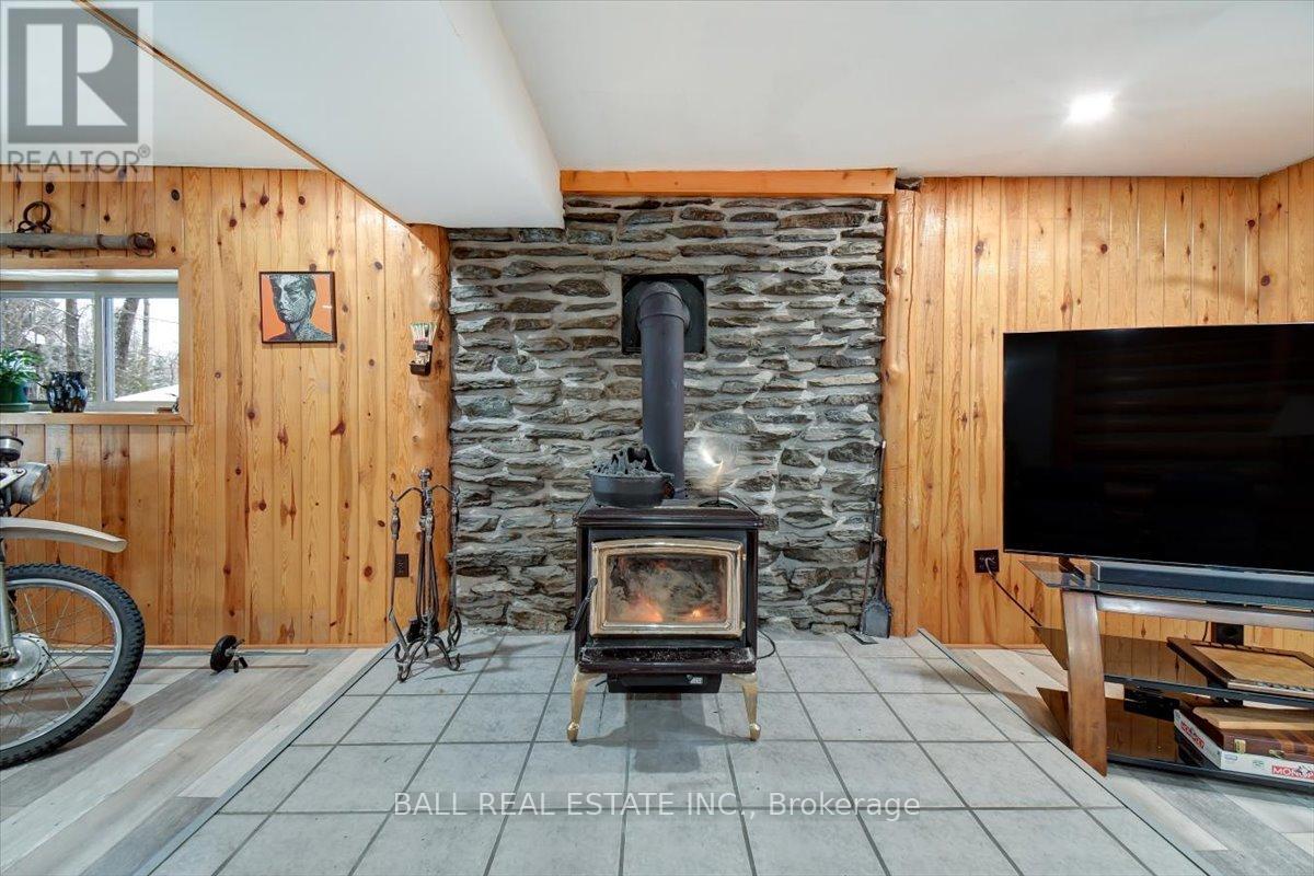 192 QUARRY ROAD - 28