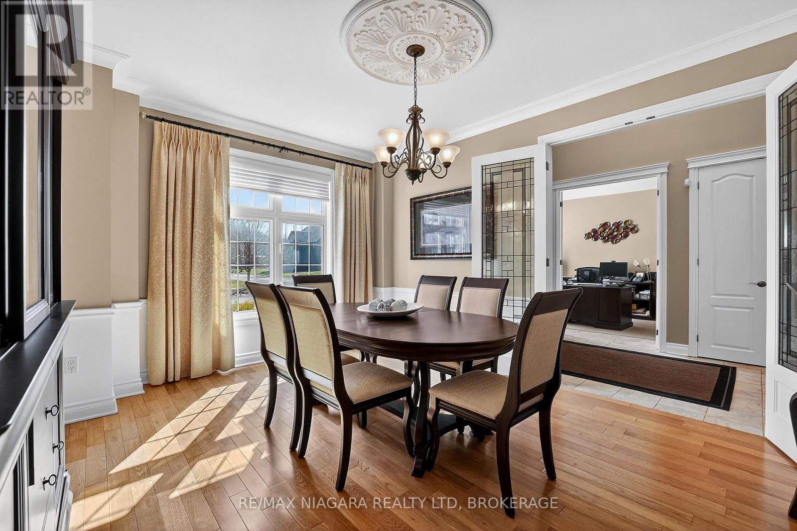 6775 DOMENIC CRESCENT - 9