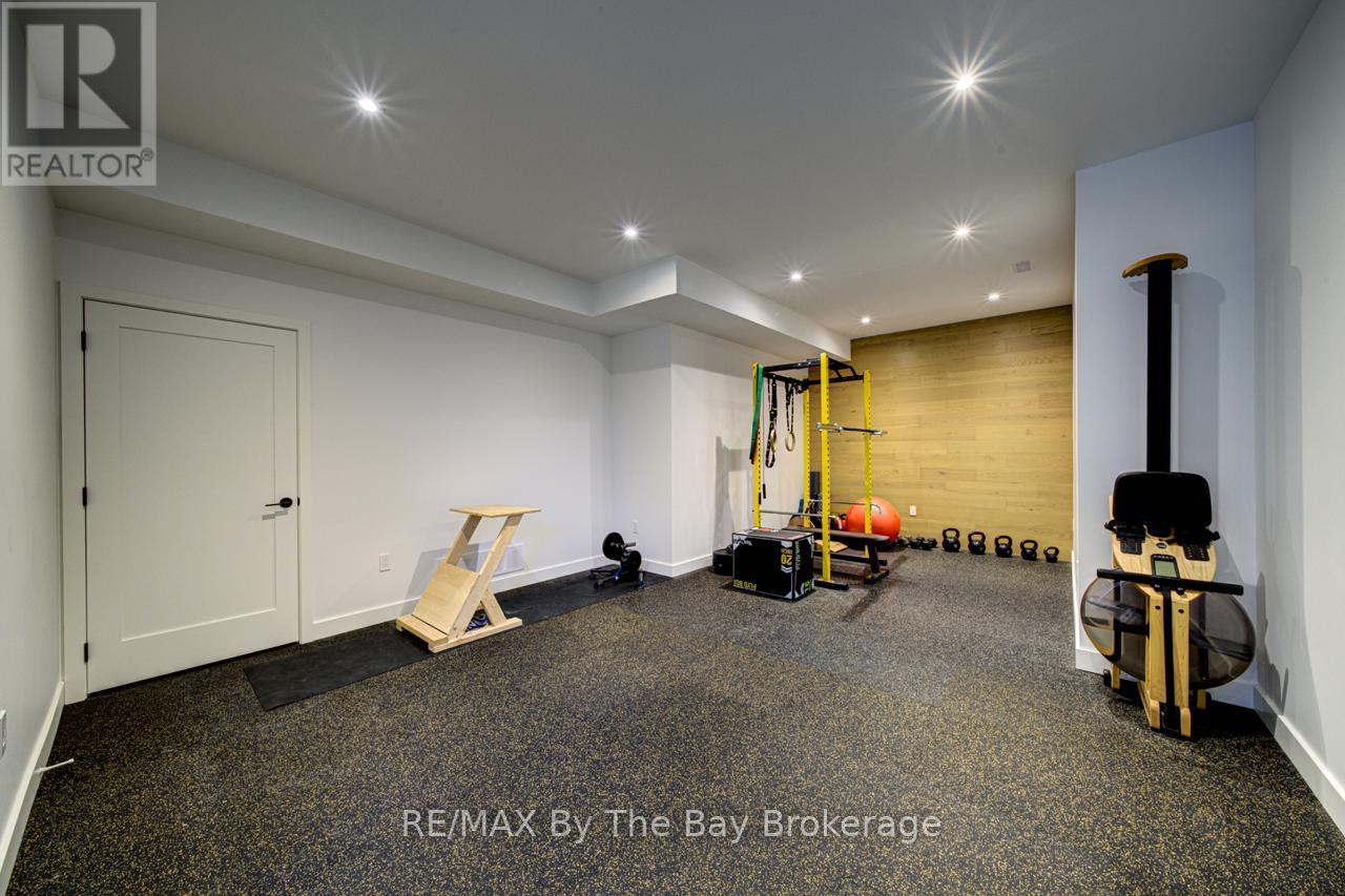 18 RAINTREE COURT - Image 32
