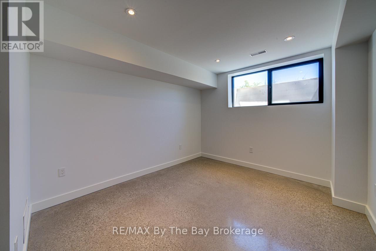 18 RAINTREE COURT - Image 36