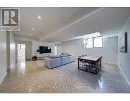 18 Raintree Court, Clearview, ON L9Y0K2 Photo 39