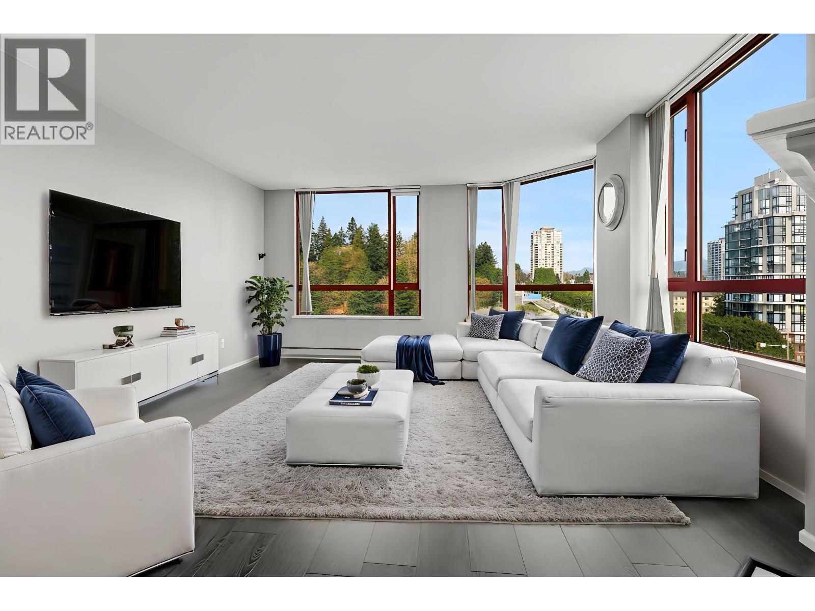 901 38 LEOPOLD PLACE, New Westminster