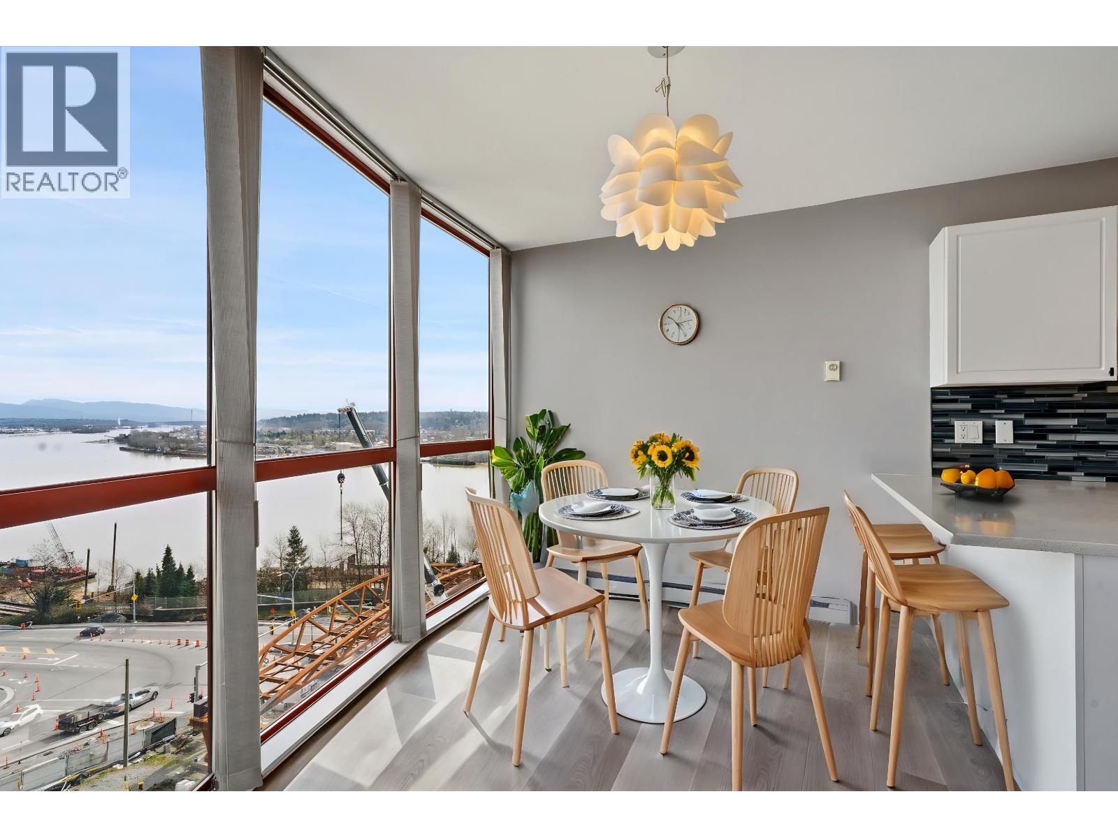 901 38 LEOPOLD PLACE, New Westminster
