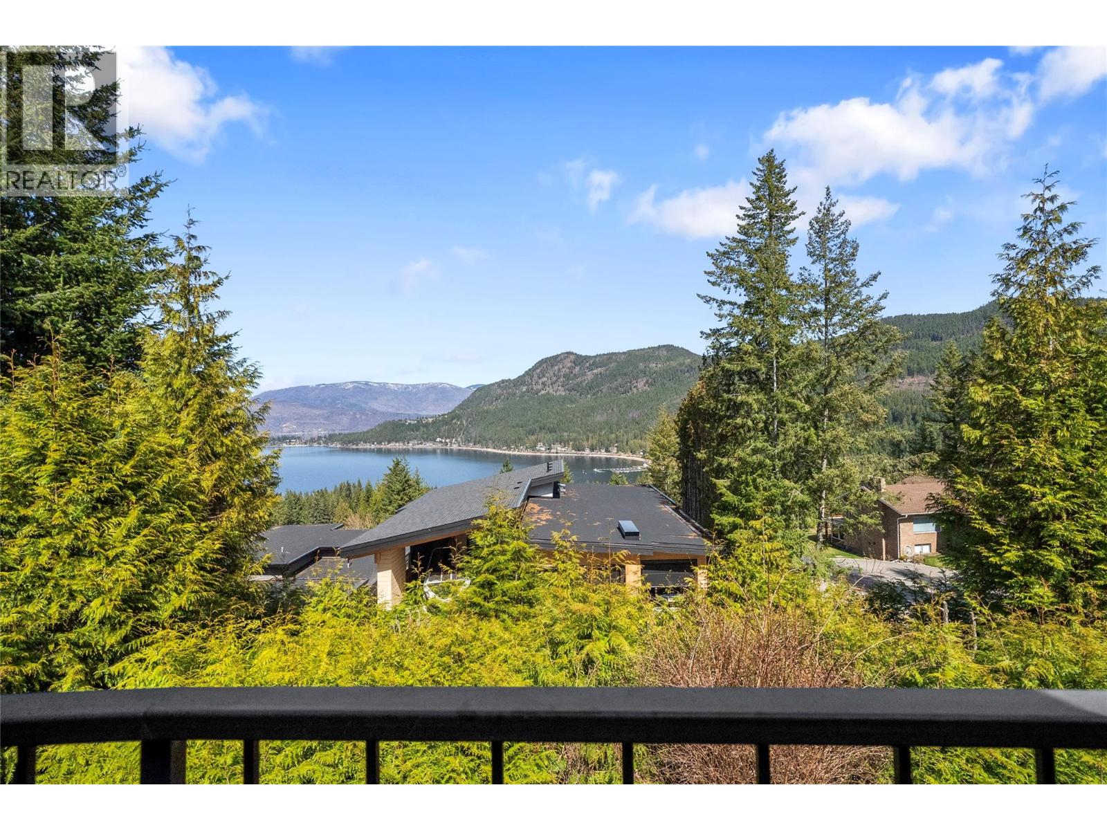 2631 Grand View Place, Blind Bay