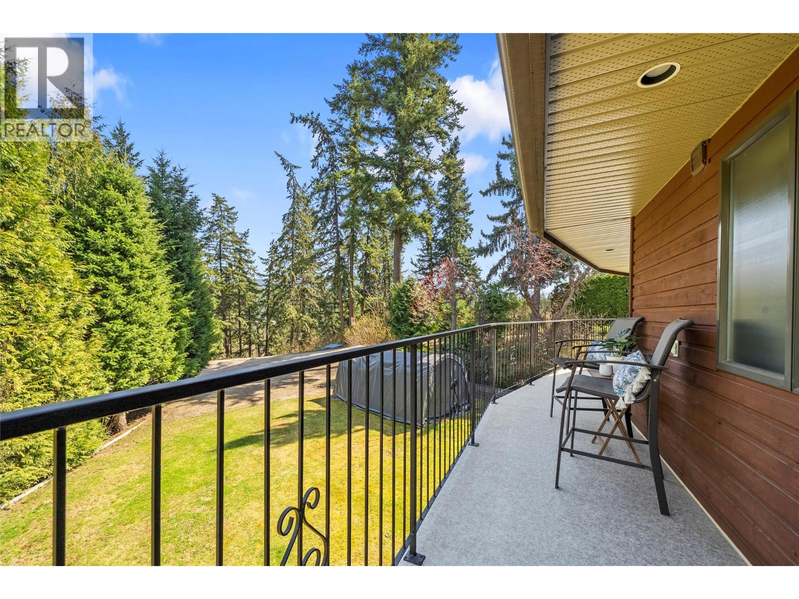 2631 Grand View Place, Blind Bay