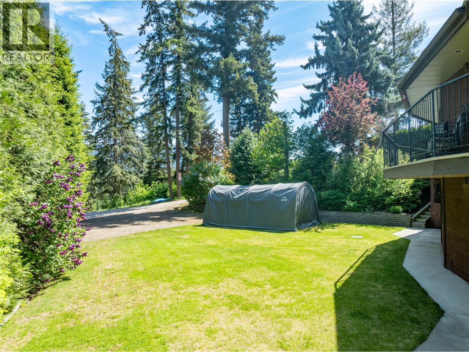 2631 Grand View Place, Blind Bay