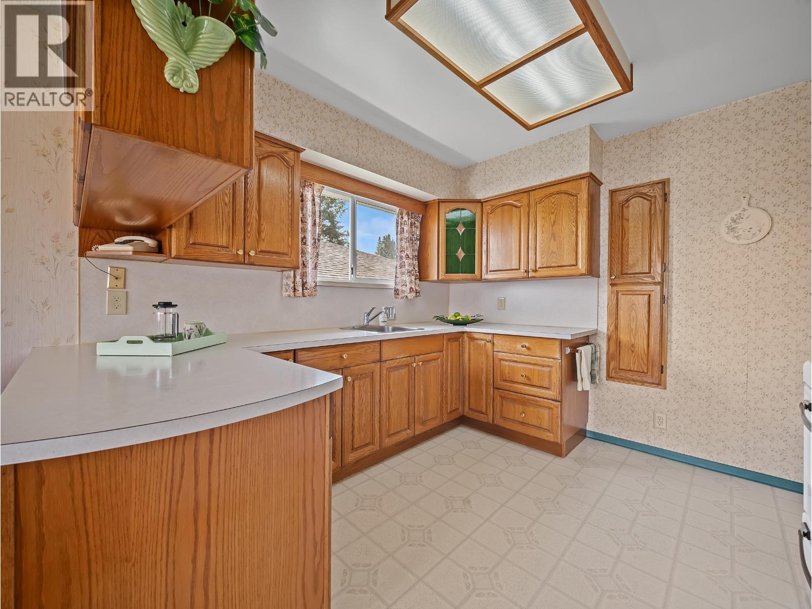 7766 DAVIES STREET, Burnaby