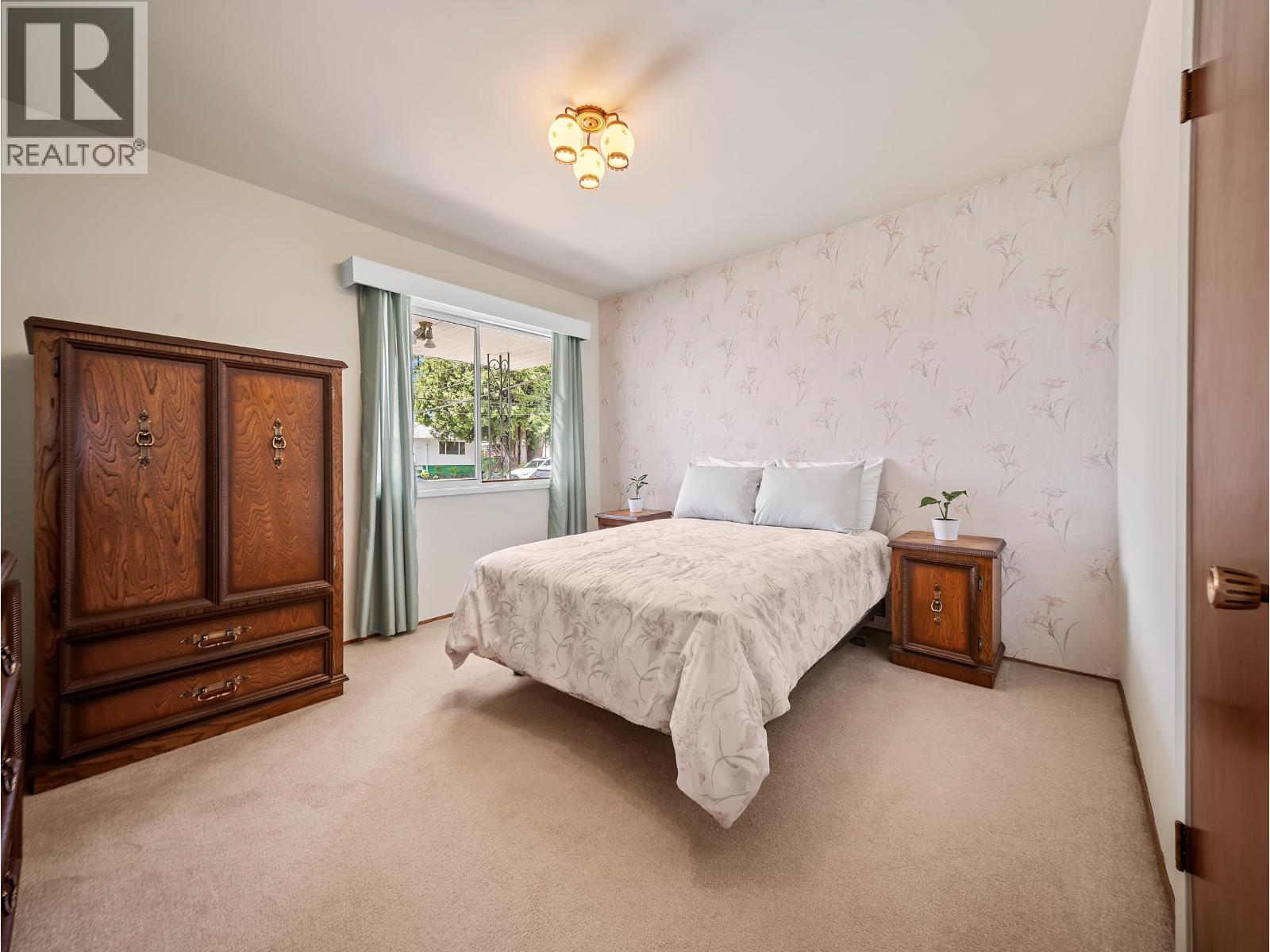 7766 DAVIES STREET, Burnaby