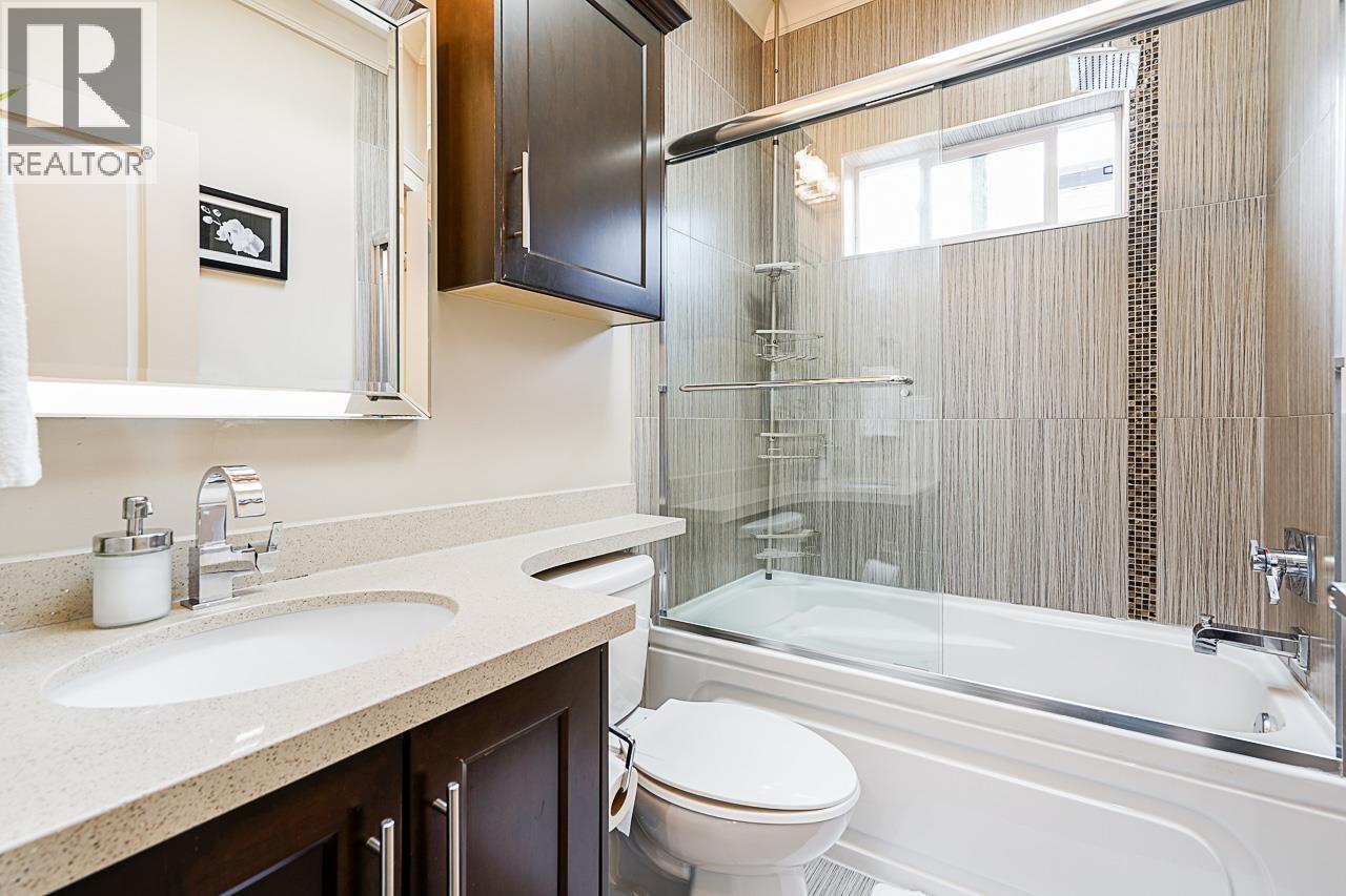 2708 BOUNDARY ROAD, Burnaby