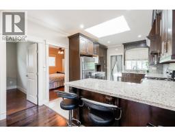 2708 Boundary Road, Burnaby, BC V5M3Z6 Photo 18